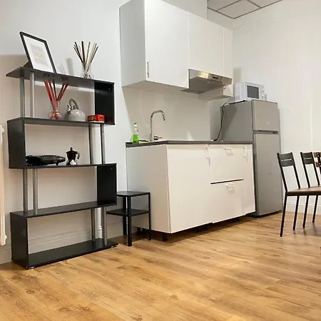 Apartament Lovely In Laterano Rzym