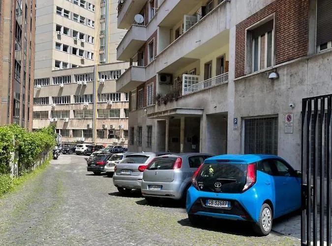 Lovely In Laterano Apartment Rom